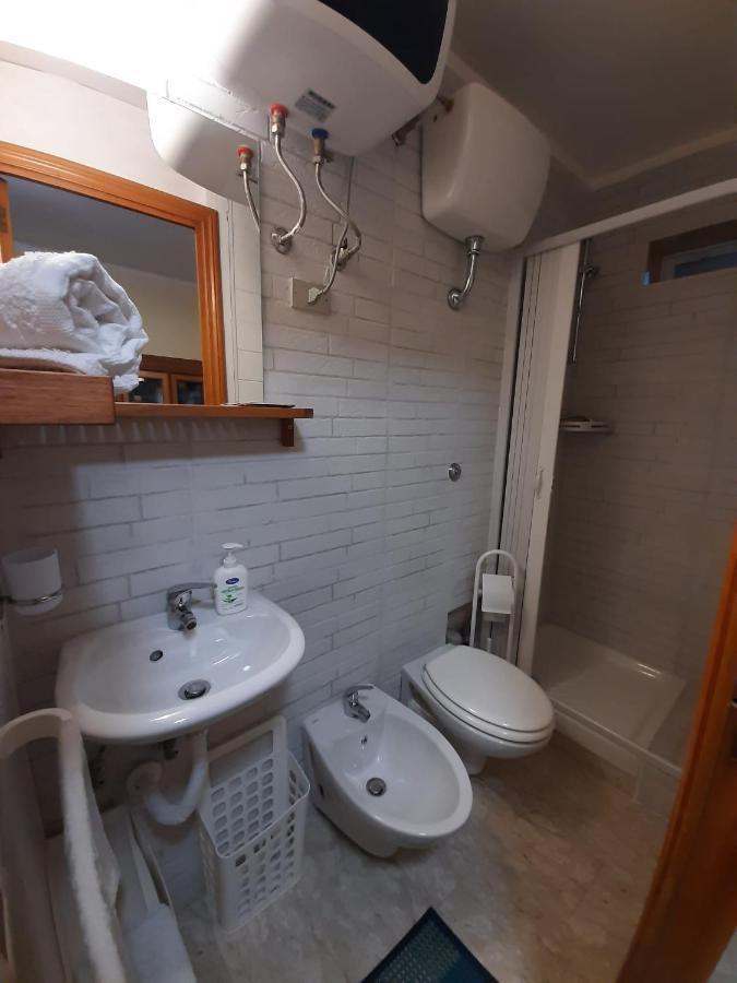 Holiday House Nel Cuore Di Bari Exterior photo